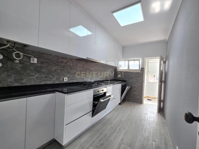 Apartamento alugar em Madorna, Cascais