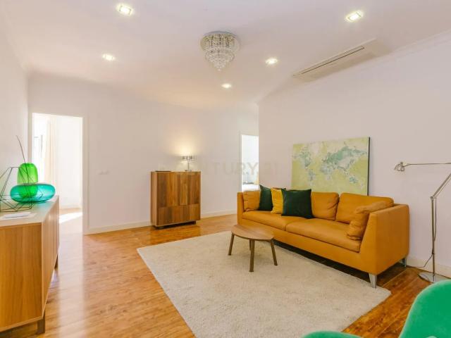 Apartamento venda em Santo António, Lisboa