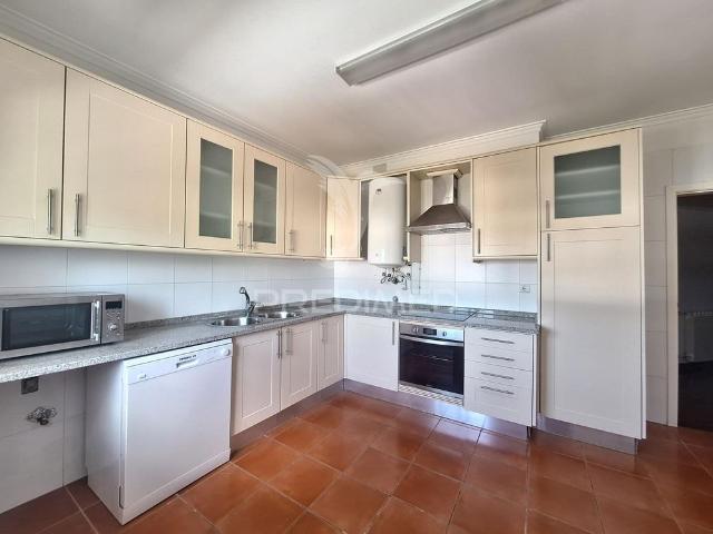 Apartamento alugar em São Pedro, Lapas e Ribeira Branca, Torres Novas