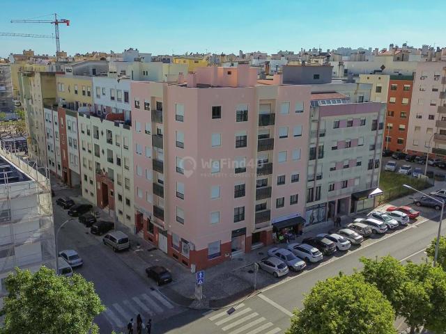 Apartamento venda em Camarinha, Setúbal