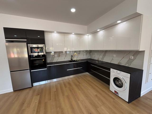 Apartamento venda em Pirescoxe, Santiago Dos Velhos