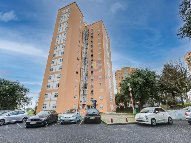 Apartamento alugar em Casal da Paradela, Santiago Dos Velhos