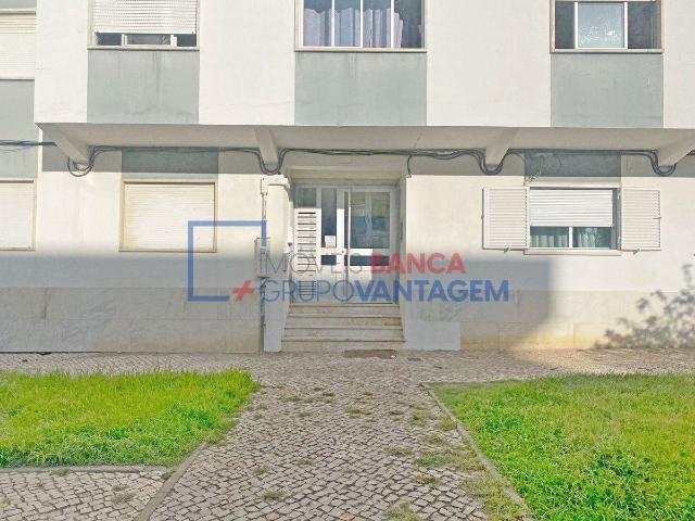 Apartamento venda em Seixal, Setúbal