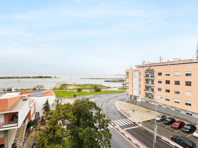 Apartamento alugar em Seixal, Setúbal