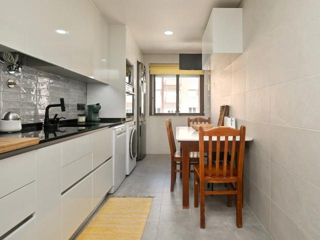 Apartamento venda em Rinchoa, Rio de Mouro