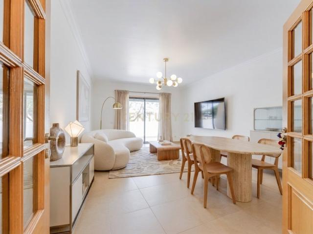 Apartamento venda em Casal do Chapim, Odivelas