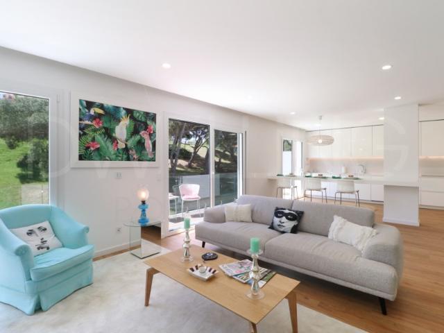 Apartamento alugar em Outeiro dos Cucos, Cascais