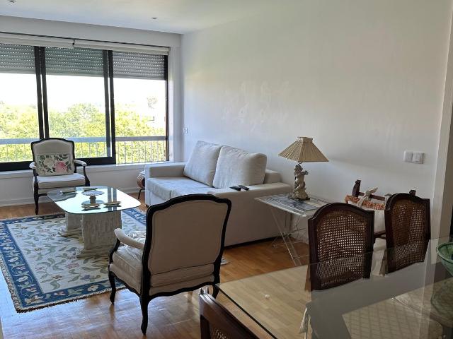 Apartamento alugar em Porto, Aldoar