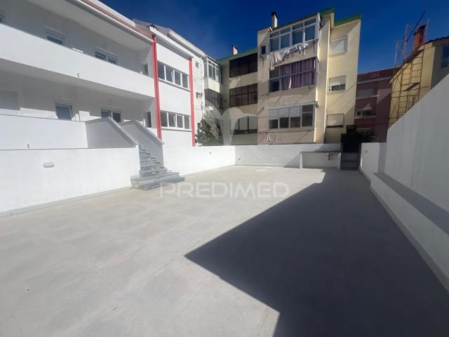 Apartamento venda em Bairro Alves Redol, Alto do Seixalinho, Santo André e Verderena