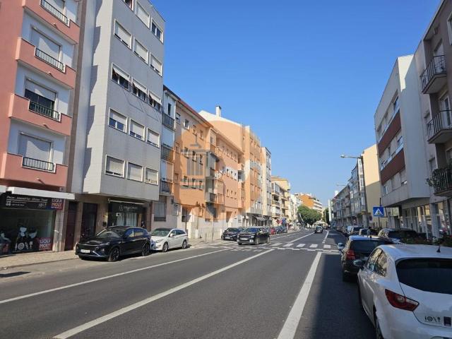 Apartamento venda em Benfica