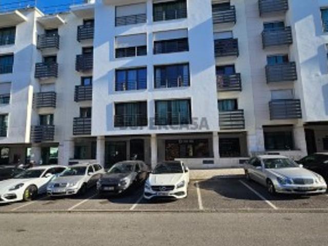 Casa venda em Urbanização Alto da Mira, Amadora