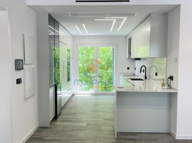 Apartamento venda em Santiago Dos Velhos, Lisboa