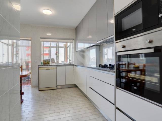 Apartamento venda em A Ver-o-mar, Porto