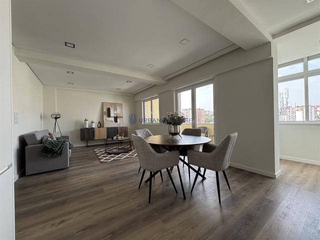 Apartamento venda em Bairro de Santa Cruz de Benfica, Lisboa