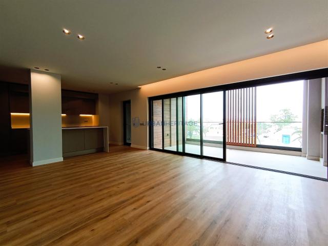 Apartamento venda em Faro