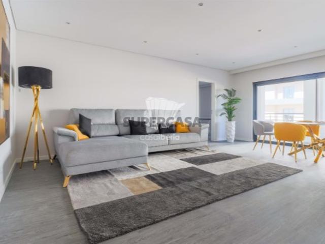Casa venda em Urbanização Quinta das Palmeiras, Olhão