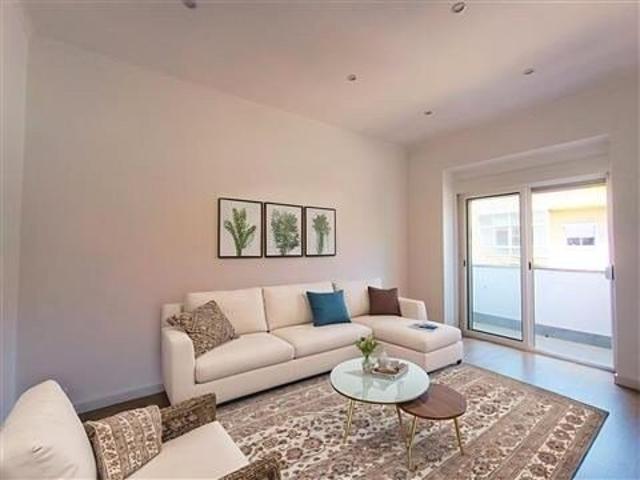 Apartamento venda em Reboleira, Amadora
