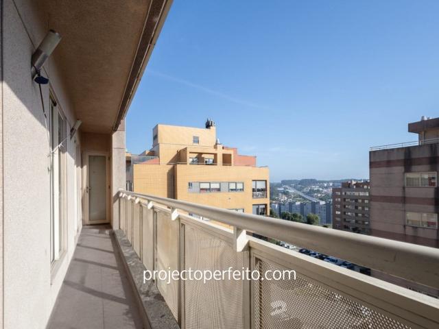 Apartamento venda em Vilar de Andorinho, Vila Nova De Gaia
