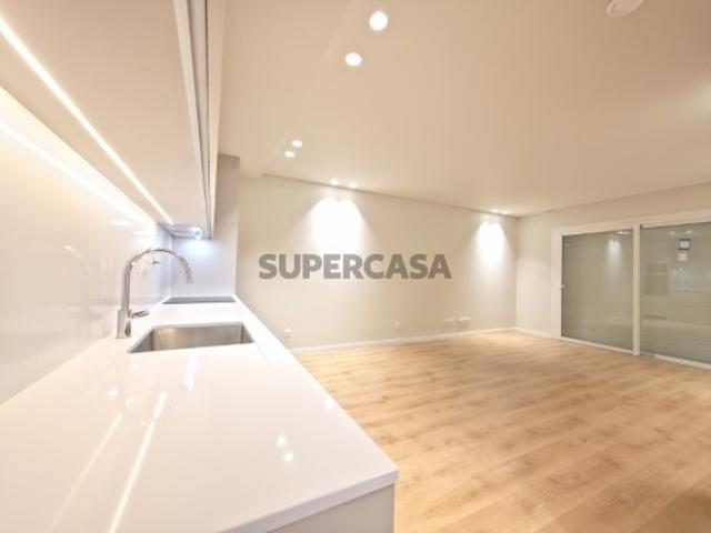 Casa venda em Santa Iria de Azoia, São João da Talha e Bobadela, Loures