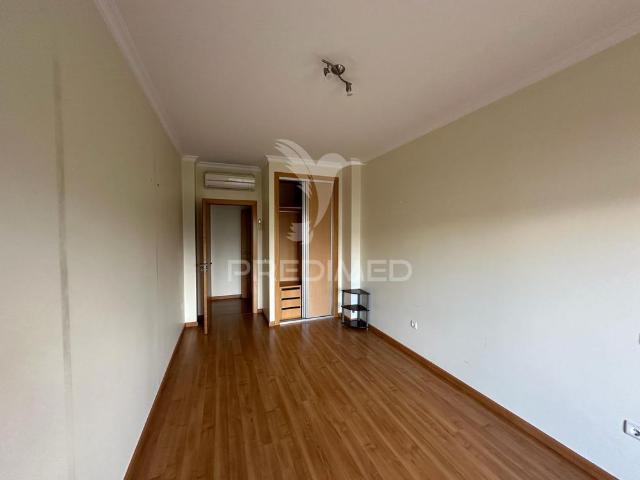 Apartamento alugar em Cidade de Santarém, Santarém