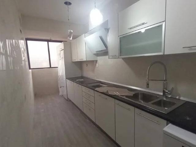 Apartamento venda em Almada, Setúbal