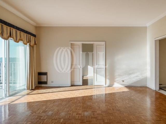 Apartamento venda em Quinta do Lambert, Lisboa