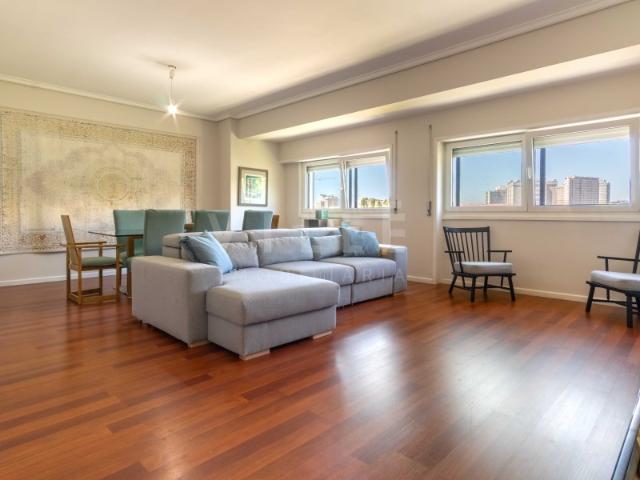 Apartamento venda em Porto, Lordelo Do Ouro