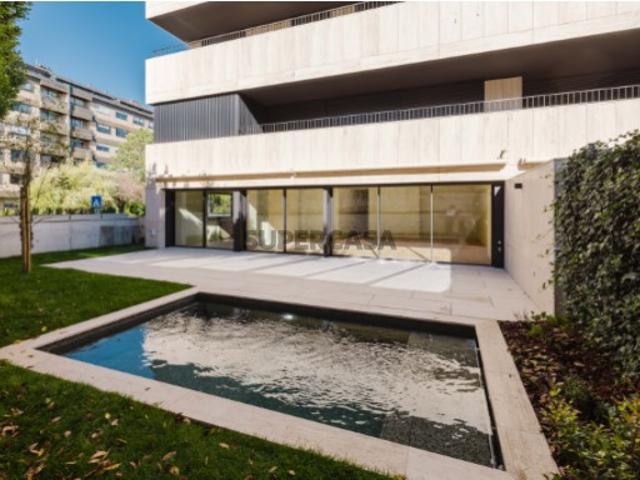 Casa venda em Porto, Aldoar