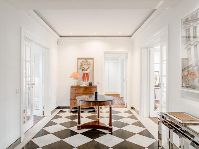 Apartamento venda em Estrela, Lisboa