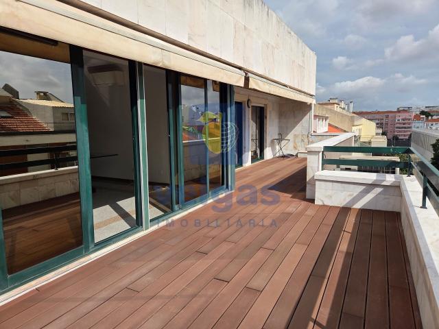 Apartamento alugar em Santa Maria Maior, Lisboa