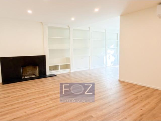 Apartamento alugar em Porto, Aldoar