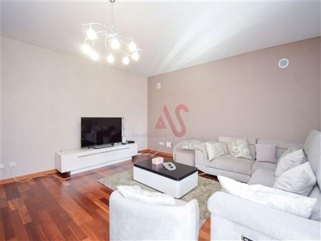 Apartamento alugar em Bairro Olaio, Odivelas