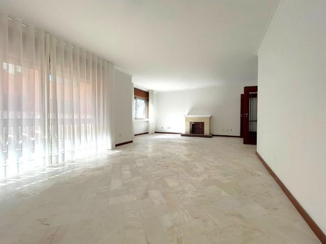 Apartamento alugar em Porto, Cedofeita