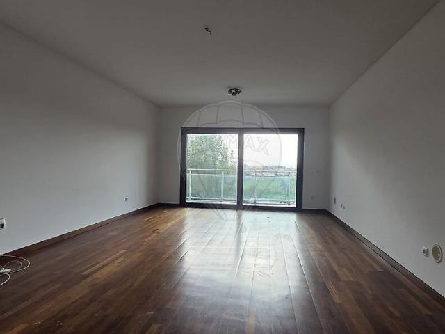Apartamento venda em Campelos e Outeiro da Cabeça, Torres Vedras