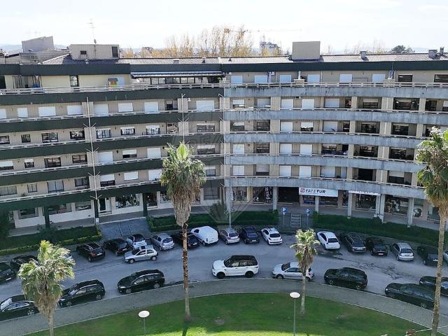Apartamento venda em Felgueiras, Porto