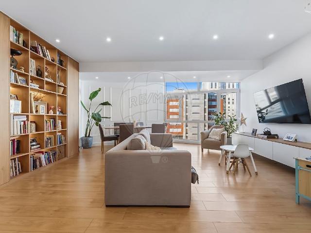 Apartamento venda em Célula D, Lisboa