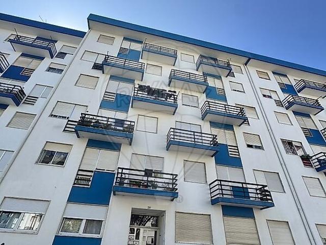 Apartamento venda em Rio Maior