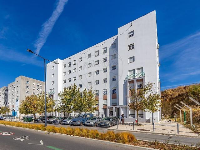 Apartamento venda em Santa Clara, Lisboa