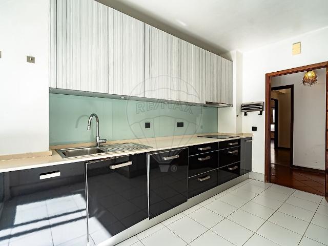 Apartamento venda em Vale das Flores, Coimbra