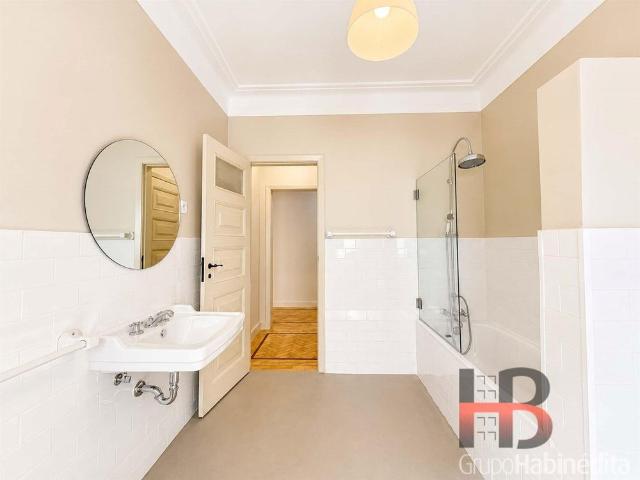 Apartamento alugar em Conjunto Urbano da Ribeira, Porto