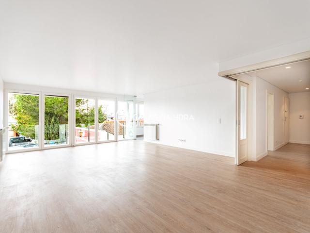 Apartamento alugar em São Francisco Xavier, Lisboa