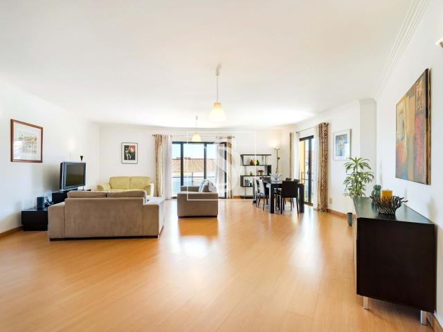 Apartamento venda em Queluz de Baixo, Barcarena