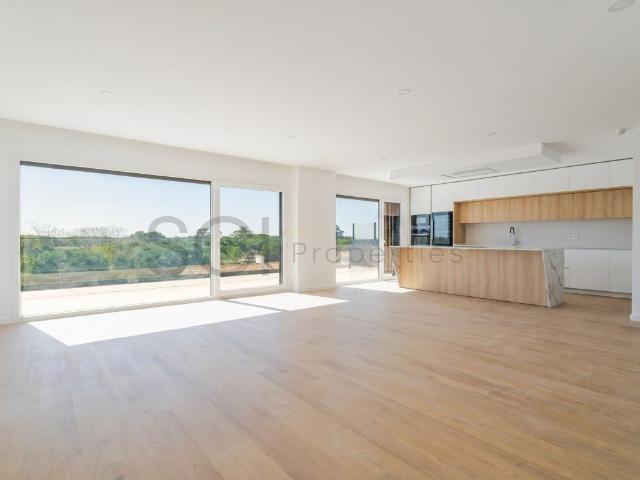 Apartamento venda em Costa da Caparica, Almada
