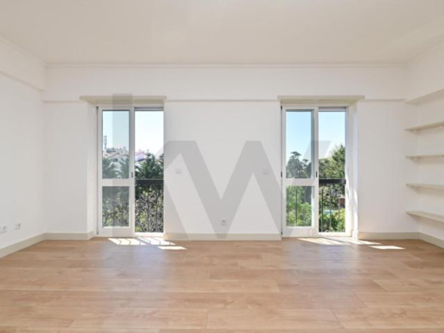 Apartamento venda em Abuxarda, Cascais