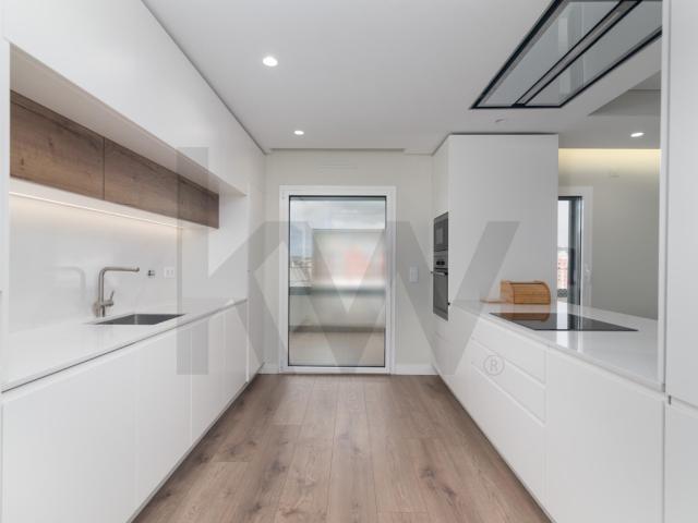 Apartamento venda em Odivelas, Bairro Olaio