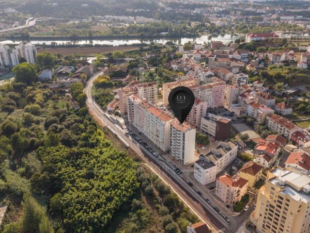 Apartamento venda em Coimbra (Sé Nova, Santa Cruz, Almedina e São Bartolomeu), Coimbra