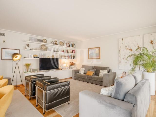 Apartamento venda em Estrela, Lisboa