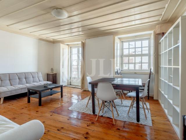 Apartamento alugar em Misericórdia, Lisboa