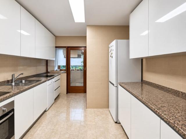 Apartamento alugar em Martim Moniz, Porto