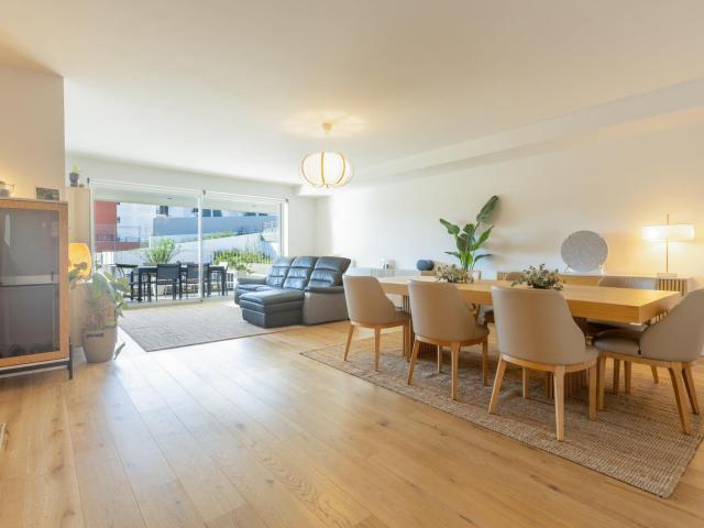 Apartamento venda em Oeiras, Lisboa